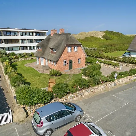 Cliffhouse